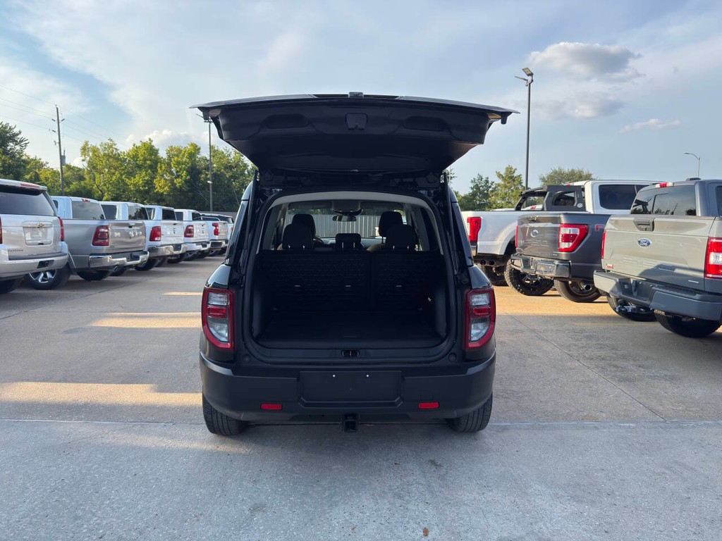 Ford Bronco Sport Vehicle Full-screen Gallery Image 37