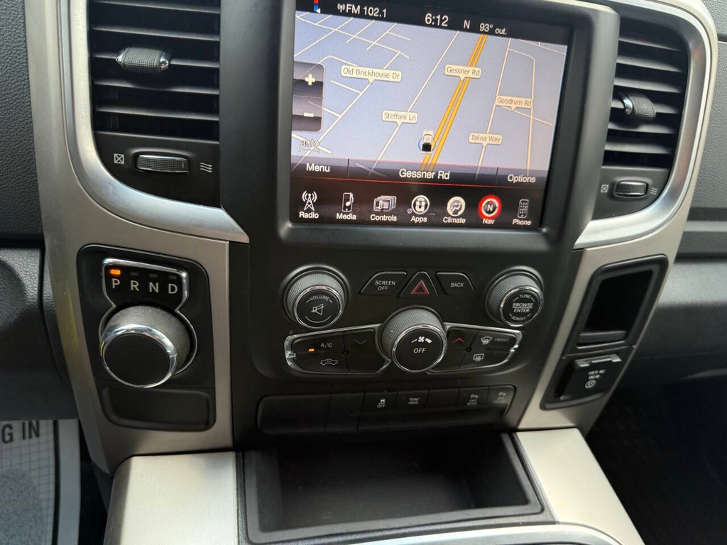 Ram 1500 Vehicle Full-screen Gallery Image 27