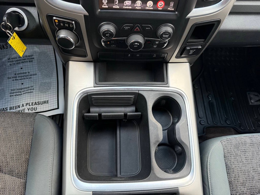 Ram 1500 Vehicle Full-screen Gallery Image 29