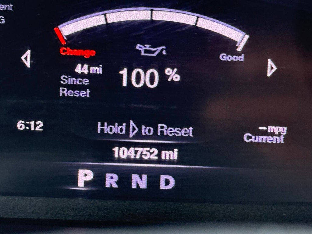 Ram 1500 Vehicle Full-screen Gallery Image 32