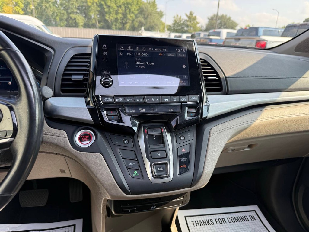 Honda Odyssey Vehicle Full-screen Gallery Image 25