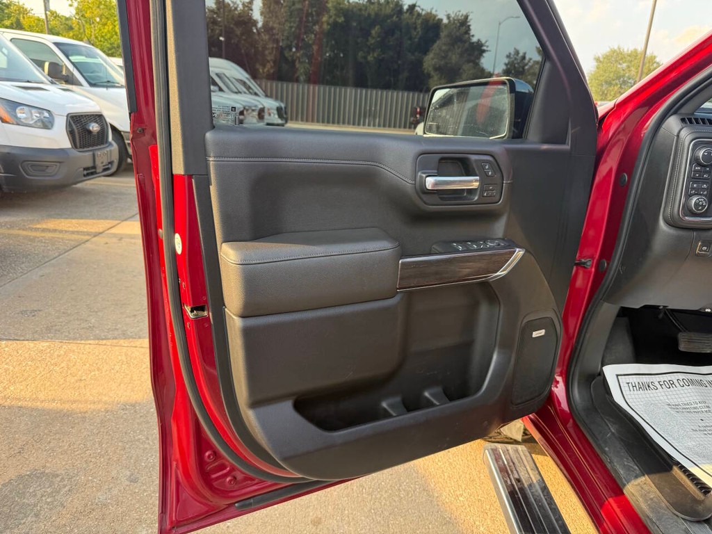 Chevrolet Silverado 1500 Vehicle Full-screen Gallery Image 08