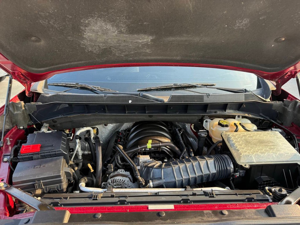 Chevrolet Silverado 1500 Vehicle Full-screen Gallery Image 36