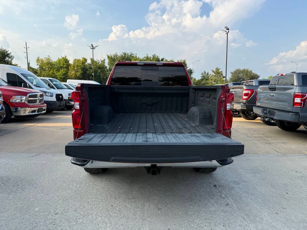 Chevrolet Silverado 1500 Vehicle Full-screen Gallery Image 39