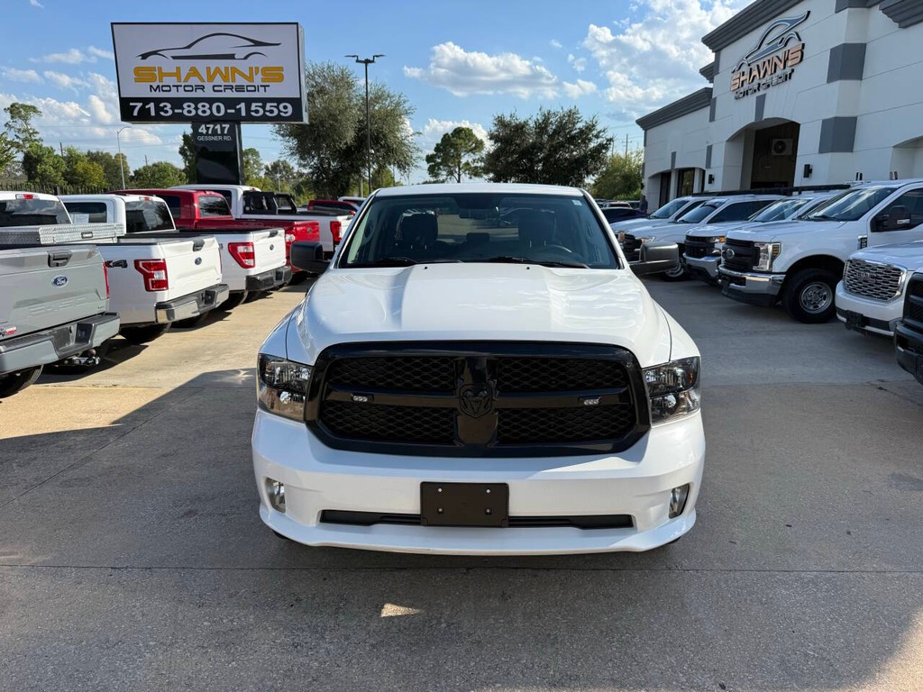 Ram 1500 Classic Vehicle Full-screen Gallery Image 39