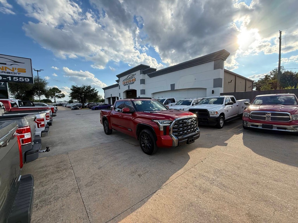 Toyota Tundra Vehicle Full-screen Gallery Image 46