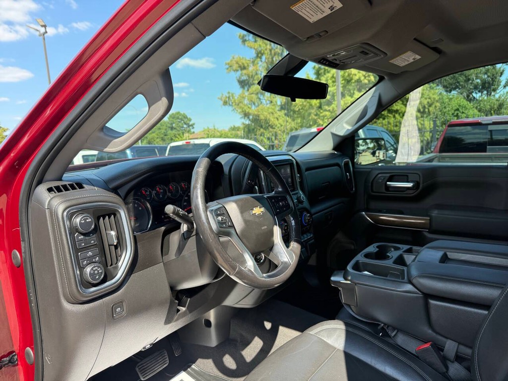 Chevrolet Silverado 1500 Vehicle Full-screen Gallery Image 06