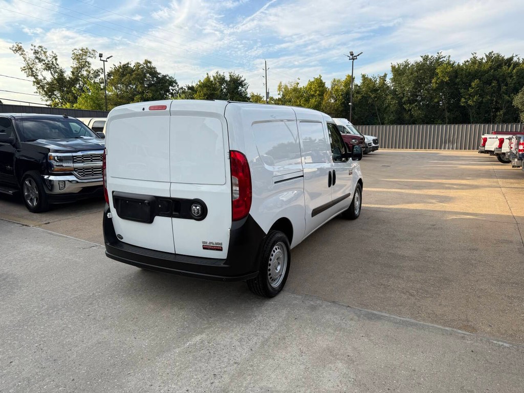 Ram ProMaster City Cargo Van Vehicle Full-screen Gallery Image 05