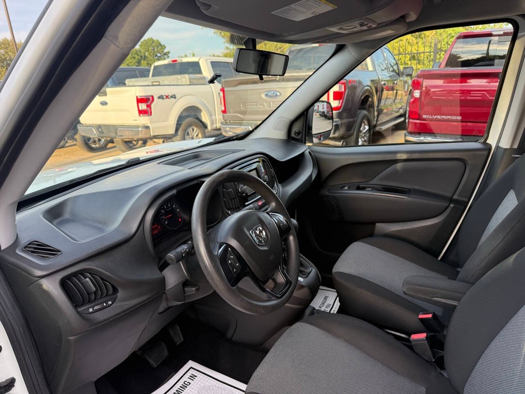 Ram ProMaster City Cargo Van Vehicle Full-screen Gallery Image 06