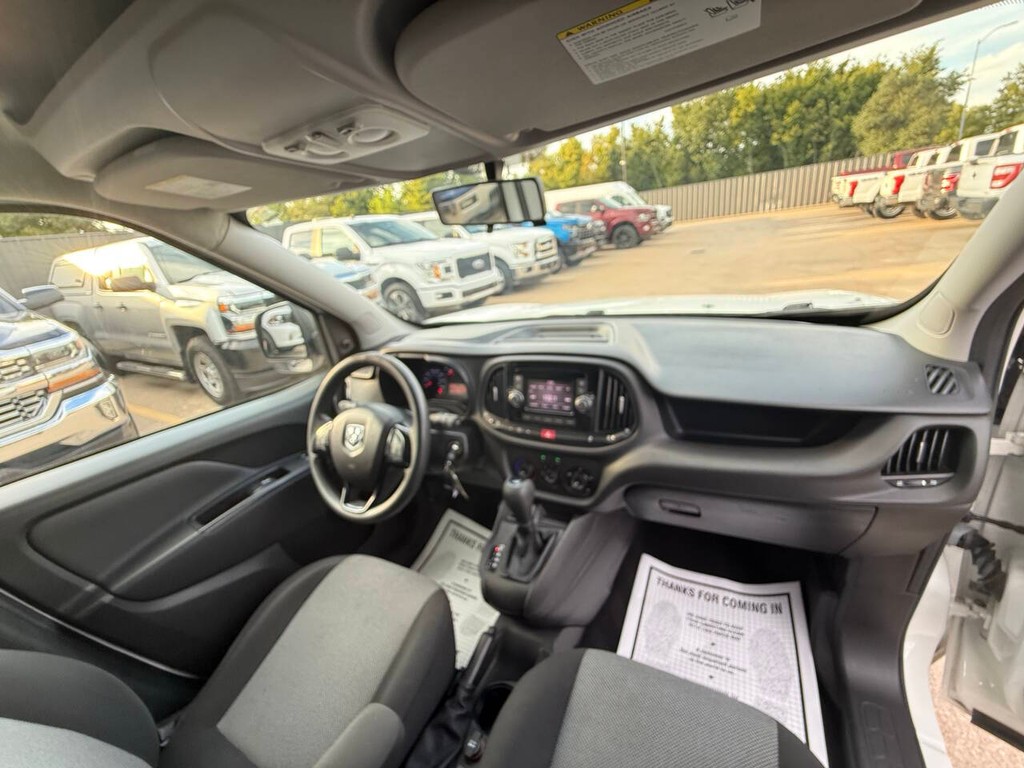 Ram ProMaster City Cargo Van Vehicle Full-screen Gallery Image 13