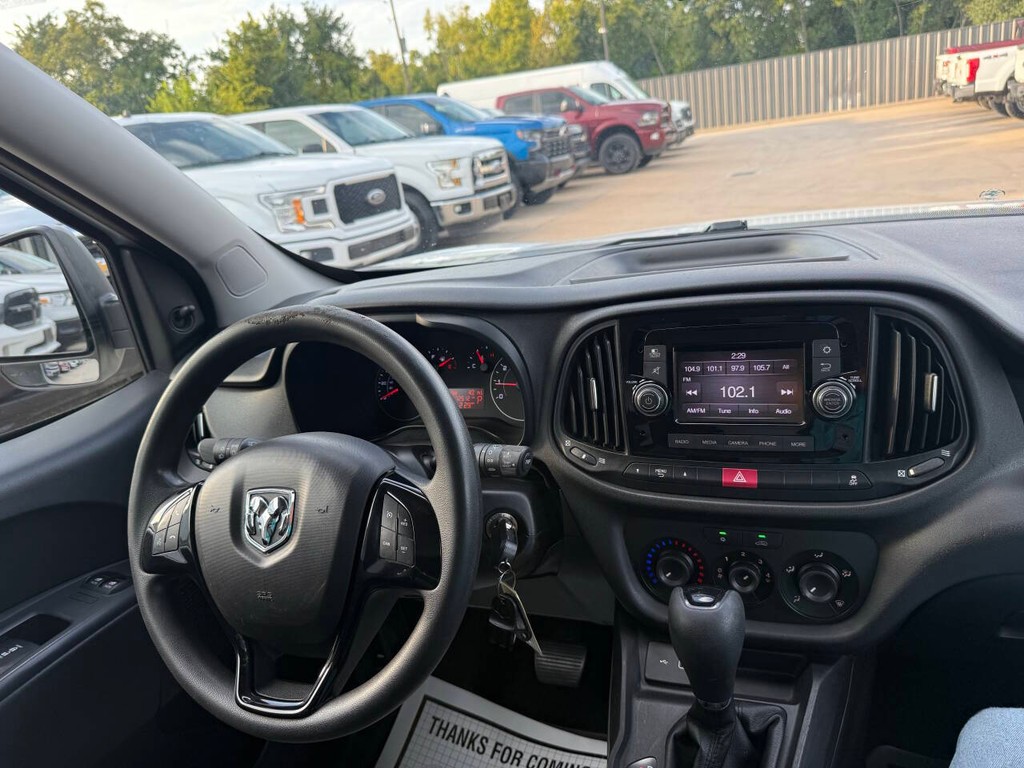 Ram ProMaster City Cargo Van Vehicle Full-screen Gallery Image 14