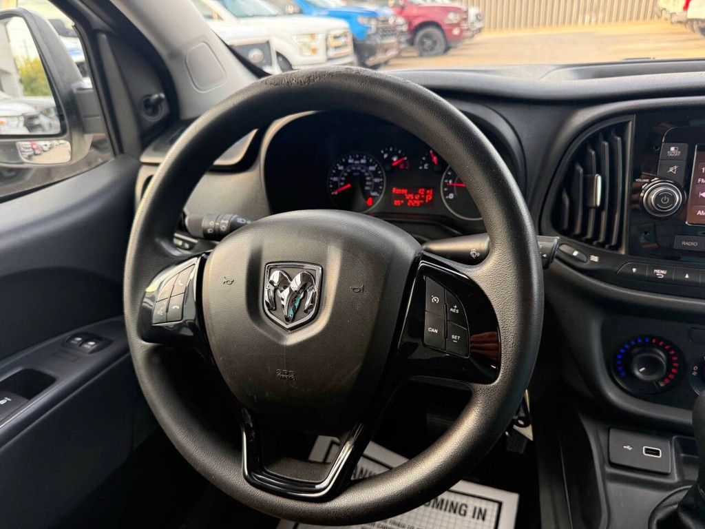 Ram ProMaster City Cargo Van Vehicle Full-screen Gallery Image 15