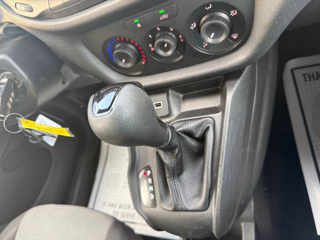 Ram ProMaster City Cargo Van Vehicle Full-screen Gallery Image 21