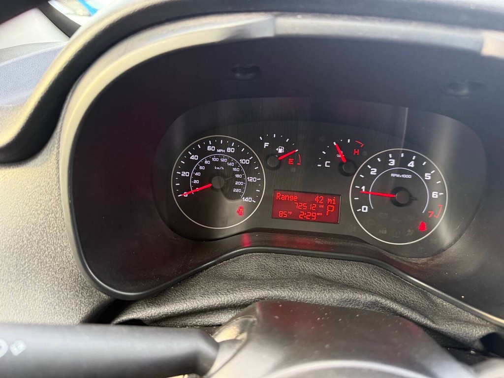 Ram ProMaster City Cargo Van Vehicle Full-screen Gallery Image 23