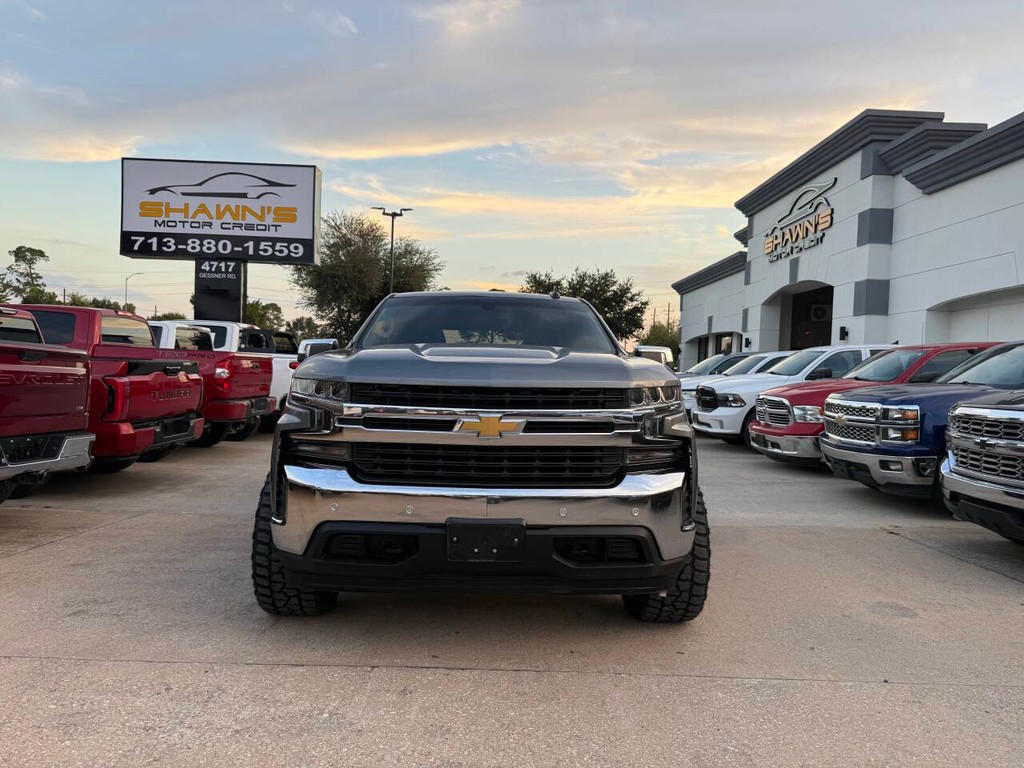 Chevrolet Silverado 1500 Vehicle Full-screen Gallery Image 40