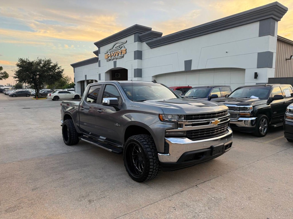 Chevrolet Silverado 1500 Vehicle Full-screen Gallery Image 41