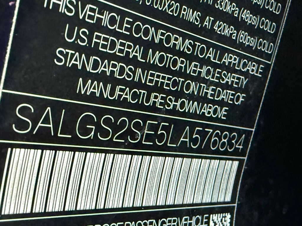 Land Rover Range Rover Vehicle Full-screen Gallery Image 33