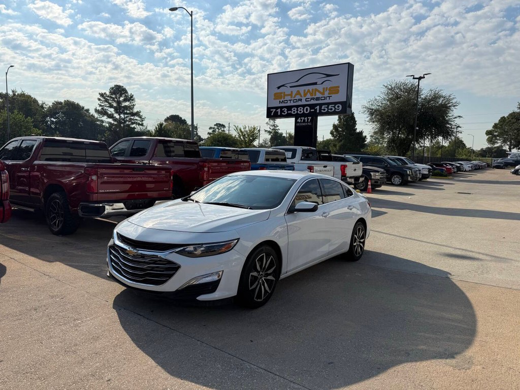 Chevrolet Malibu Vehicle Full-screen Gallery Image 03