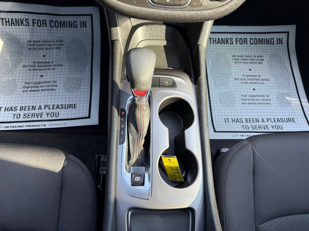 Chevrolet Malibu Vehicle Full-screen Gallery Image 27