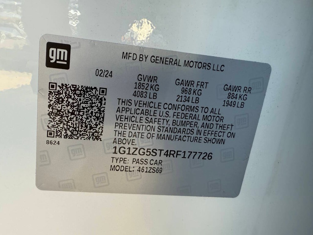 Chevrolet Malibu Vehicle Full-screen Gallery Image 31