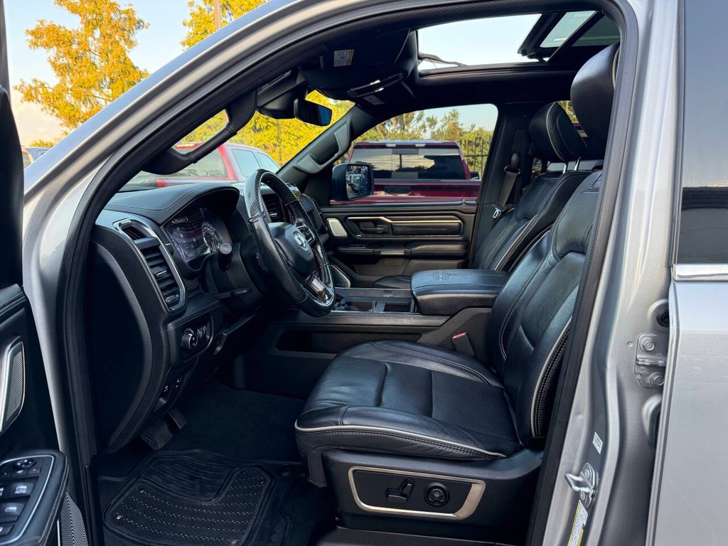 Ram 1500 Vehicle Full-screen Gallery Image 07