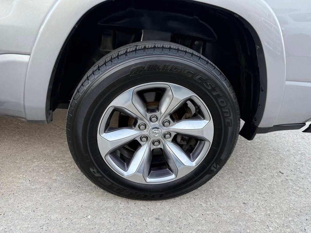 Ram 1500 Vehicle Full-screen Gallery Image 40