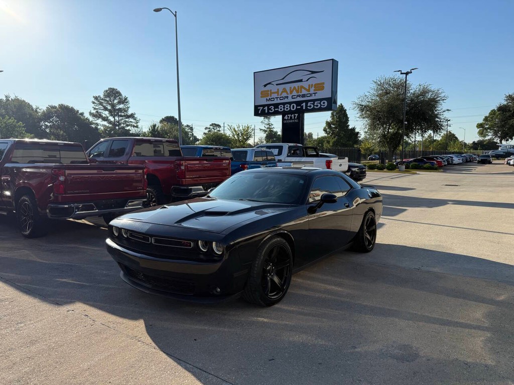 Dodge Challenger Vehicle Full-screen Gallery Image 35