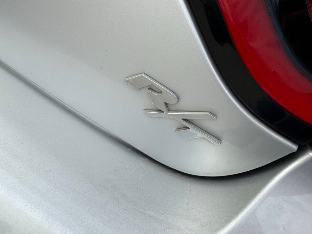 Dodge Charger Vehicle Full-screen Gallery Image 38