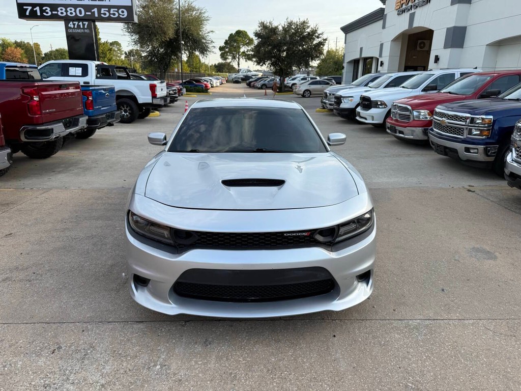 Dodge Charger Vehicle Full-screen Gallery Image 39