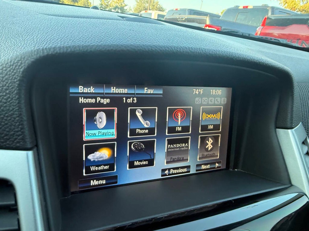 Chevrolet Cruze Vehicle Full-screen Gallery Image 25