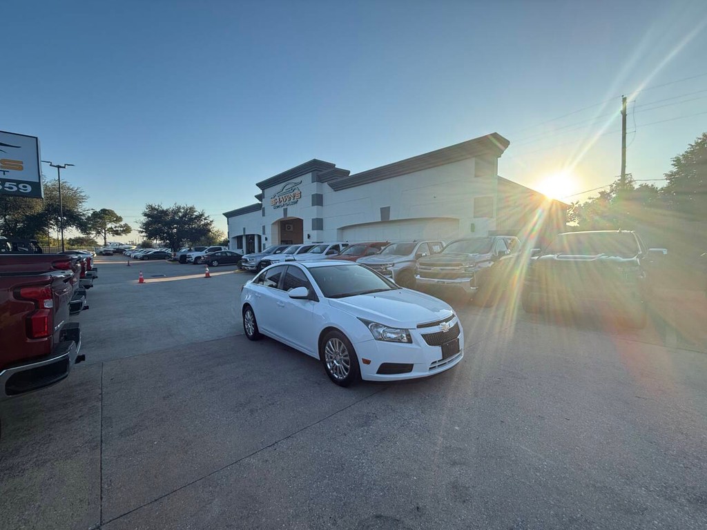 Chevrolet Cruze Vehicle Full-screen Gallery Image 42