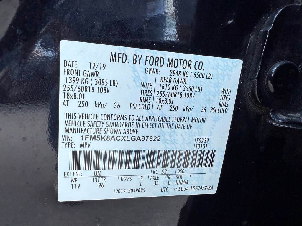 Ford Explorer Vehicle Full-screen Gallery Image 33