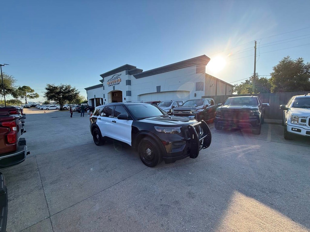 Ford Explorer Vehicle Full-screen Gallery Image 42