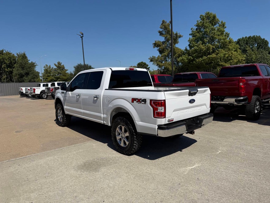 Ford F-150 Vehicle Full-screen Gallery Image 04