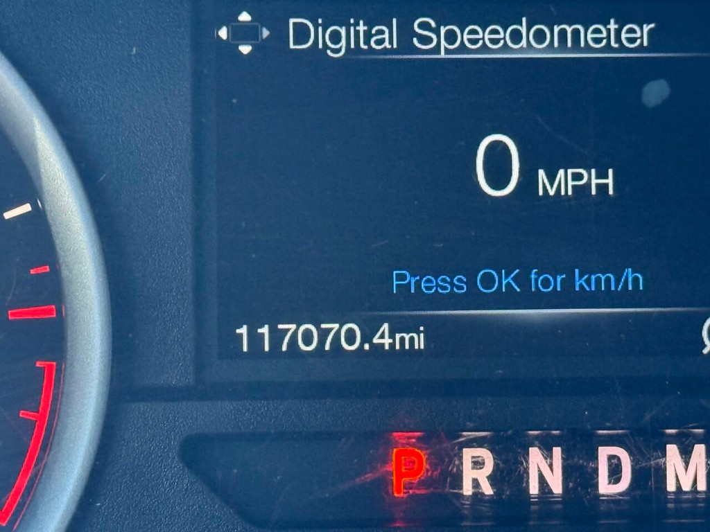 Ford F-150 Vehicle Full-screen Gallery Image 34