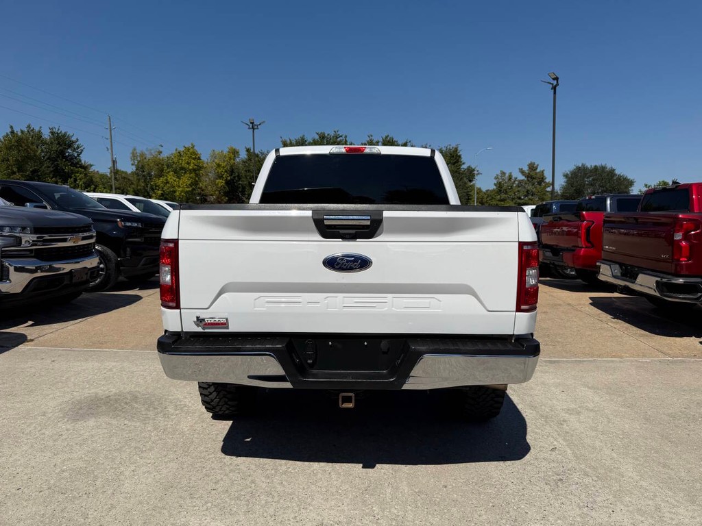 Ford F-150 Vehicle Full-screen Gallery Image 40