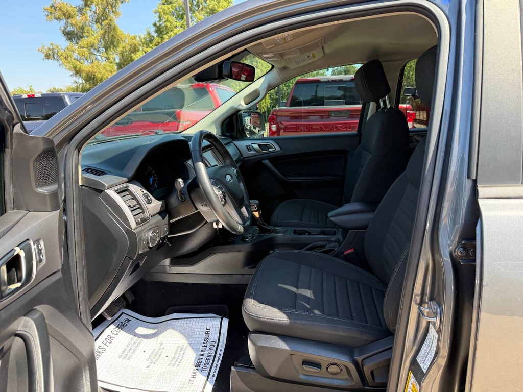 Ford Ranger Vehicle Full-screen Gallery Image 07