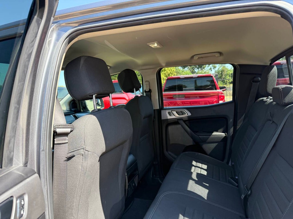 Ford Ranger Vehicle Full-screen Gallery Image 12