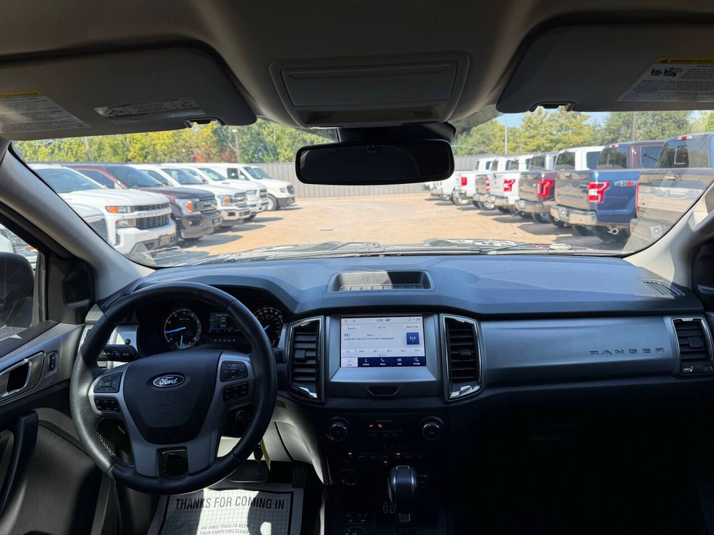 Ford Ranger Vehicle Full-screen Gallery Image 17