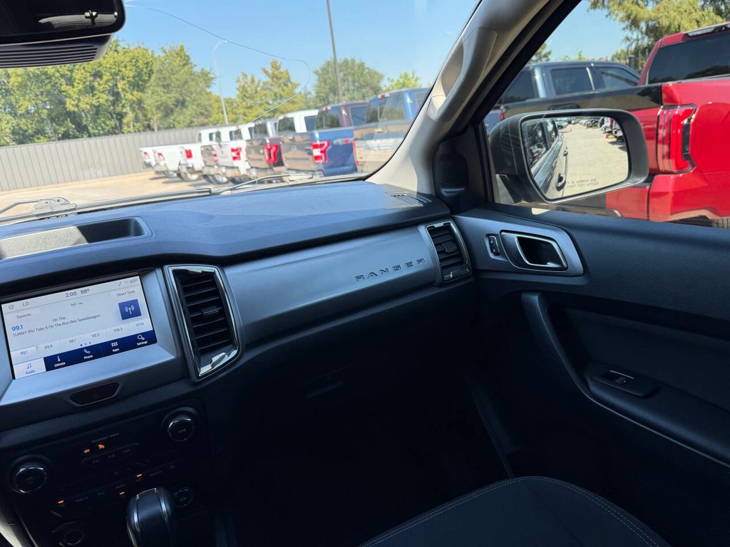 Ford Ranger Vehicle Full-screen Gallery Image 20