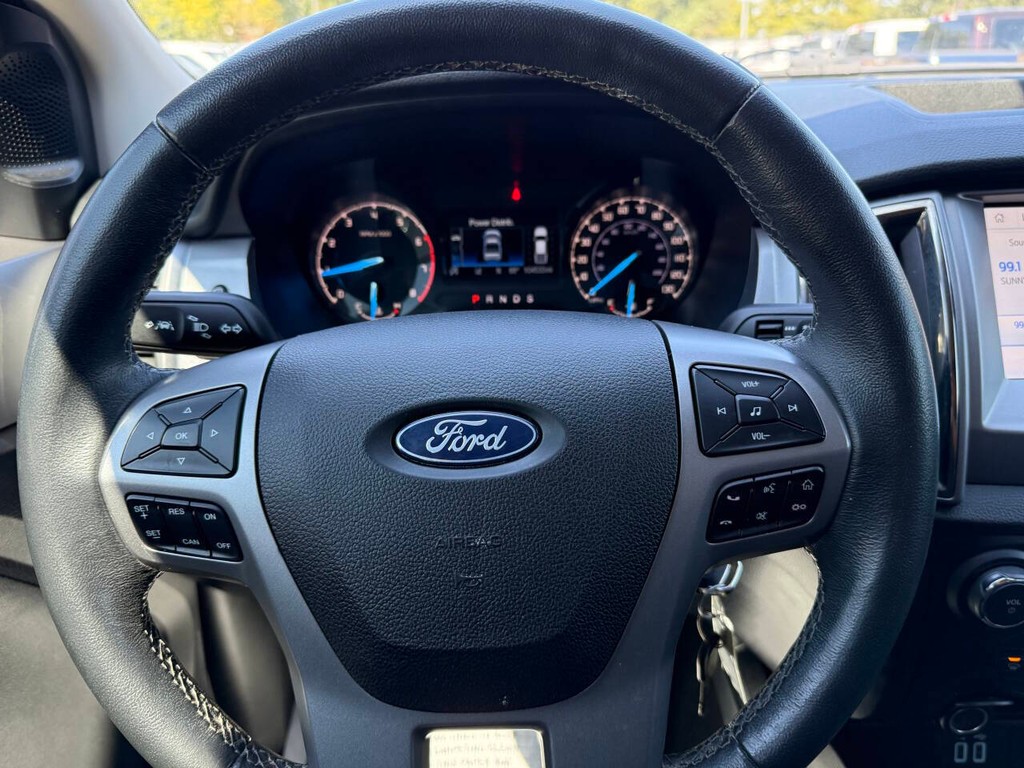 Ford Ranger Vehicle Full-screen Gallery Image 23