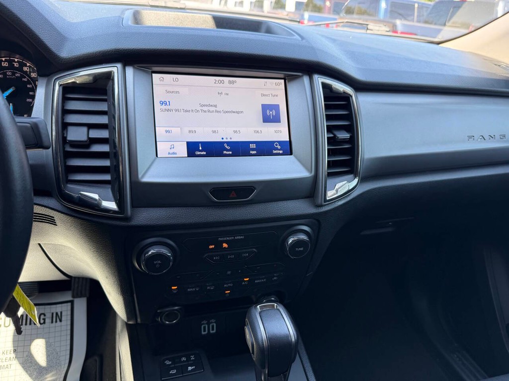 Ford Ranger Vehicle Full-screen Gallery Image 24