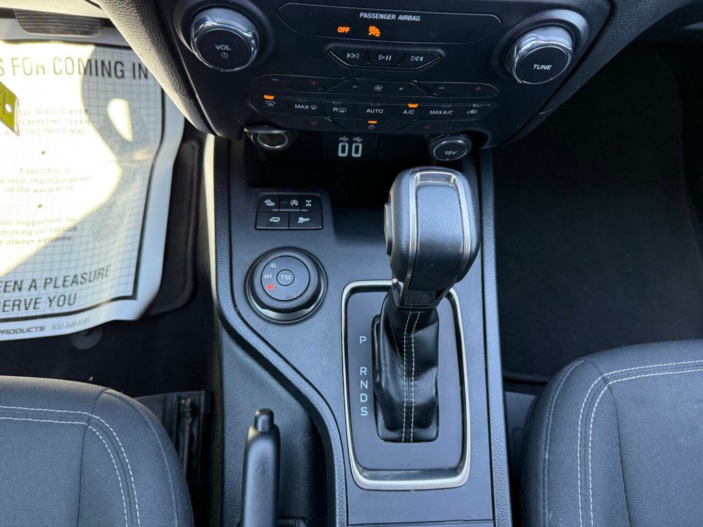 Ford Ranger Vehicle Full-screen Gallery Image 28