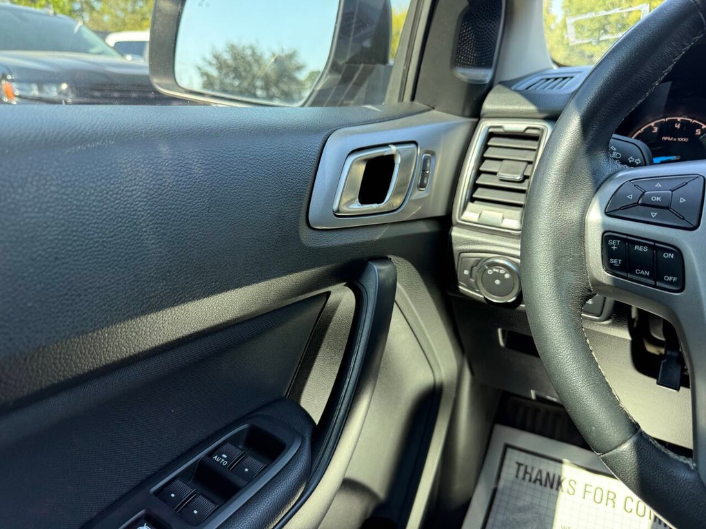 Ford Ranger Vehicle Full-screen Gallery Image 30