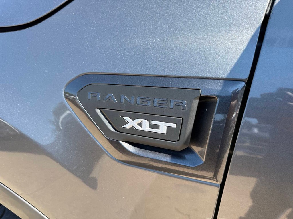 Ford Ranger Vehicle Full-screen Gallery Image 33