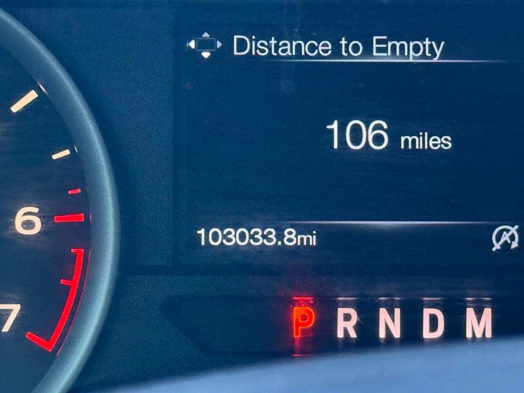 Ford F-150 Vehicle Full-screen Gallery Image 34