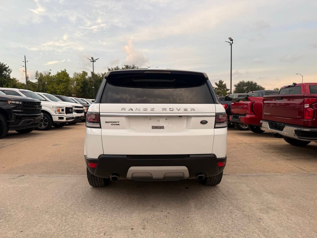 Land Rover Range Rover Sport Vehicle Full-screen Gallery Image 39