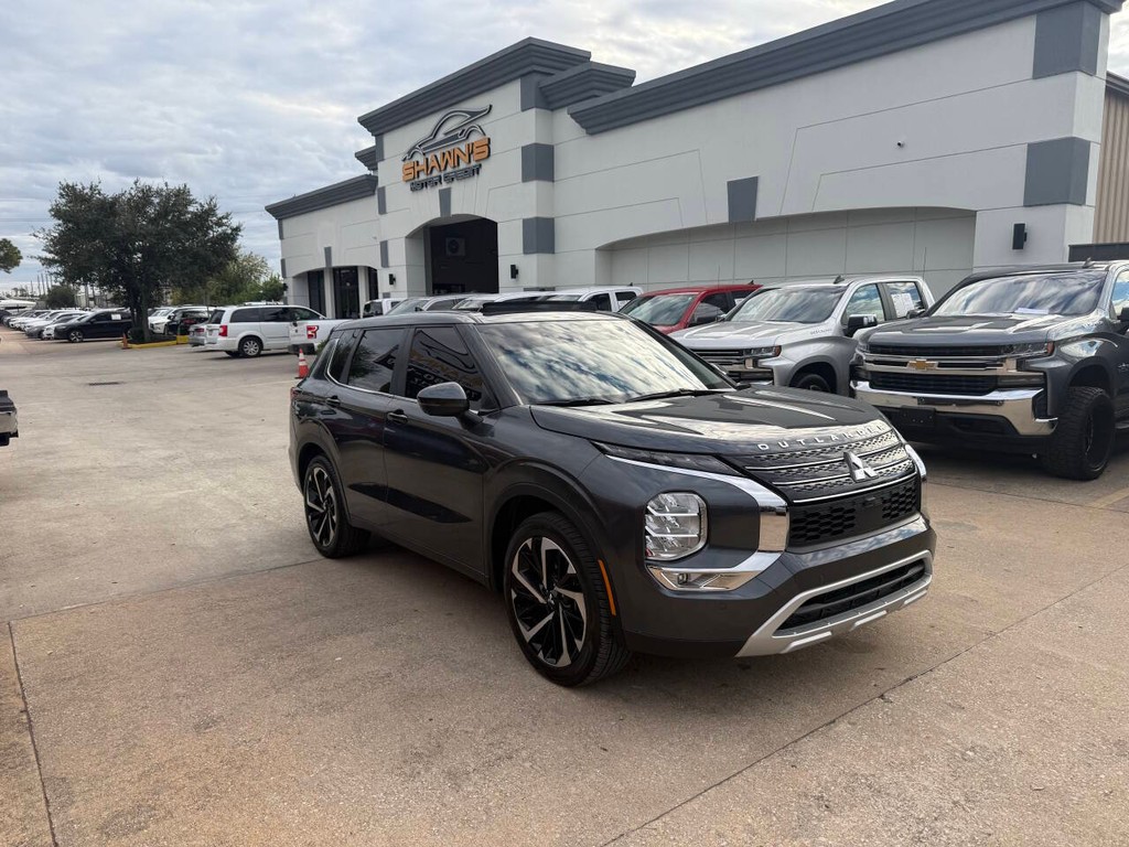 Mitsubishi Outlander Vehicle Full-screen Gallery Image 46