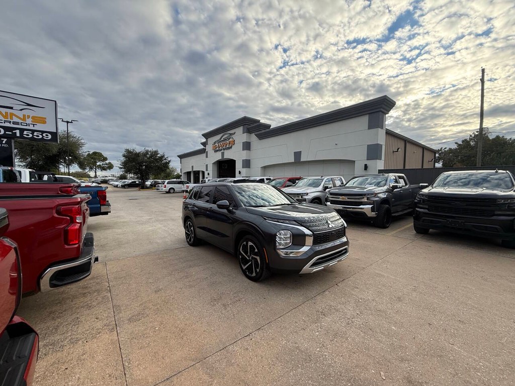 Mitsubishi Outlander Vehicle Full-screen Gallery Image 48