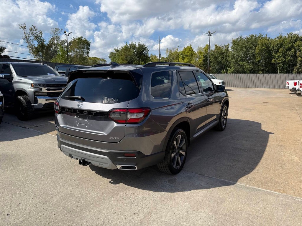 Honda Pilot Vehicle Full-screen Gallery Image 05